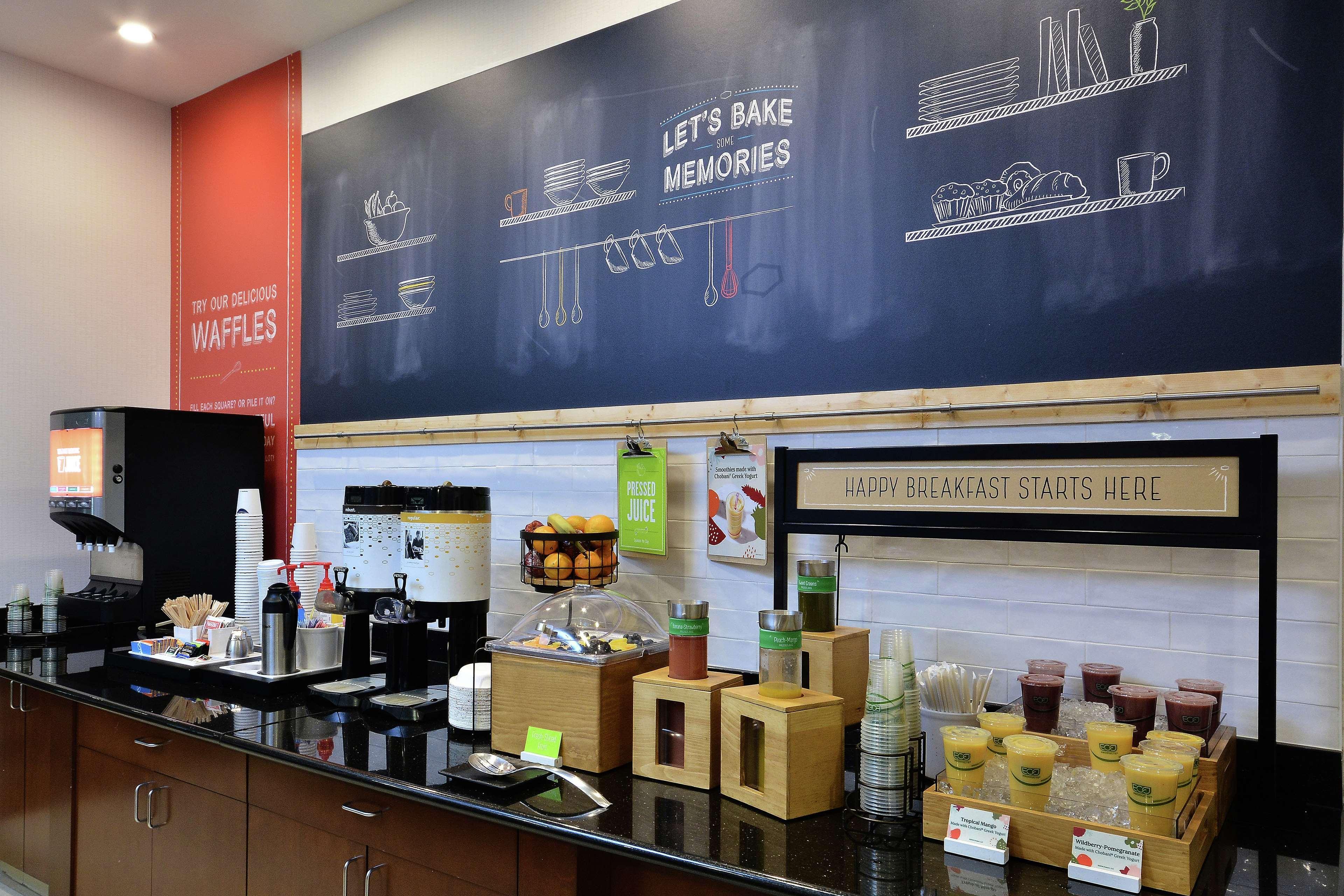Hampton Inn Raleigh/Durham Airport Моррисвилл Экстерьер фото